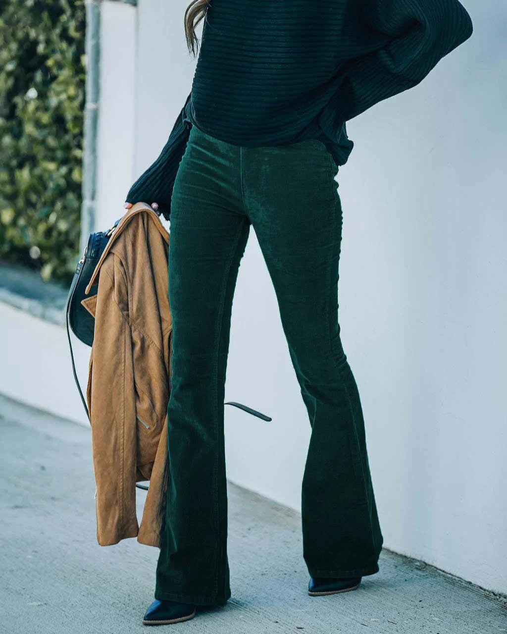 Bequeme & dehnbare Damen Schlaghosen – Cordstoff, für Alltag und Freizeit 6