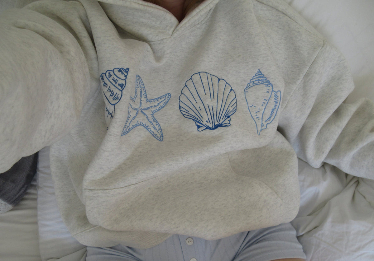 Cozy Oversized Women’s Hoodie - Relaxed Fit, Fleece, Casual