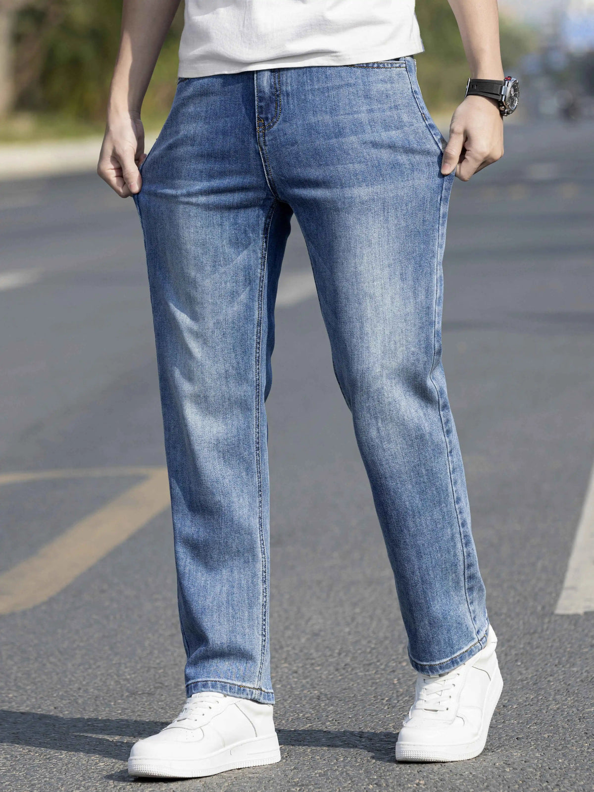 Men’s Breathable Straight Jeans - Relaxed Mid Rise Lyocell
