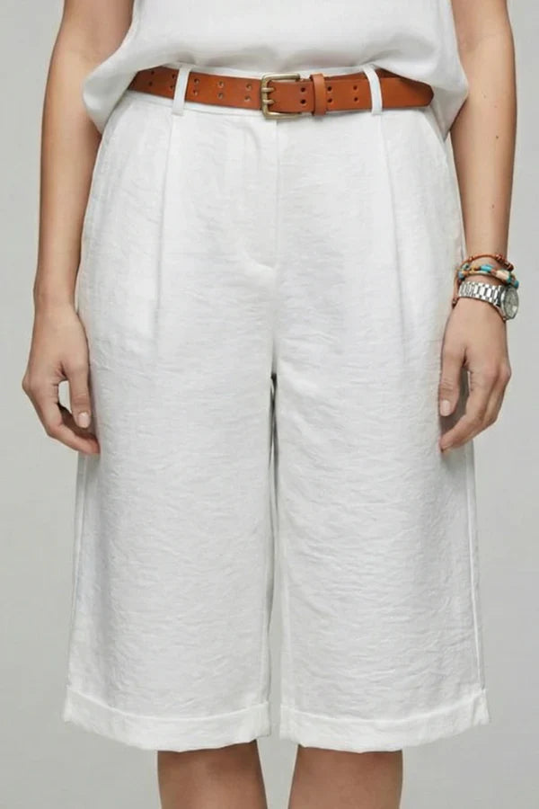 Women's Breathable Shorts - Casual, Knee-Length, Straight-Leg, Cotton Linen, For Casual Summer Wear