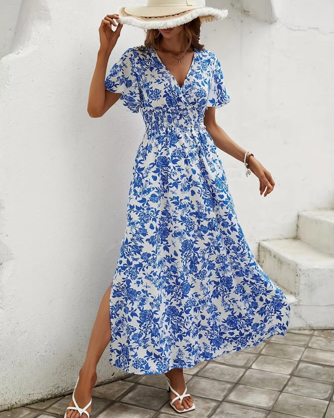 Chic Floral Women's Summer Dress, Lightweight Casual Fit, Breathable Fabric for Warm Weather Outings-1