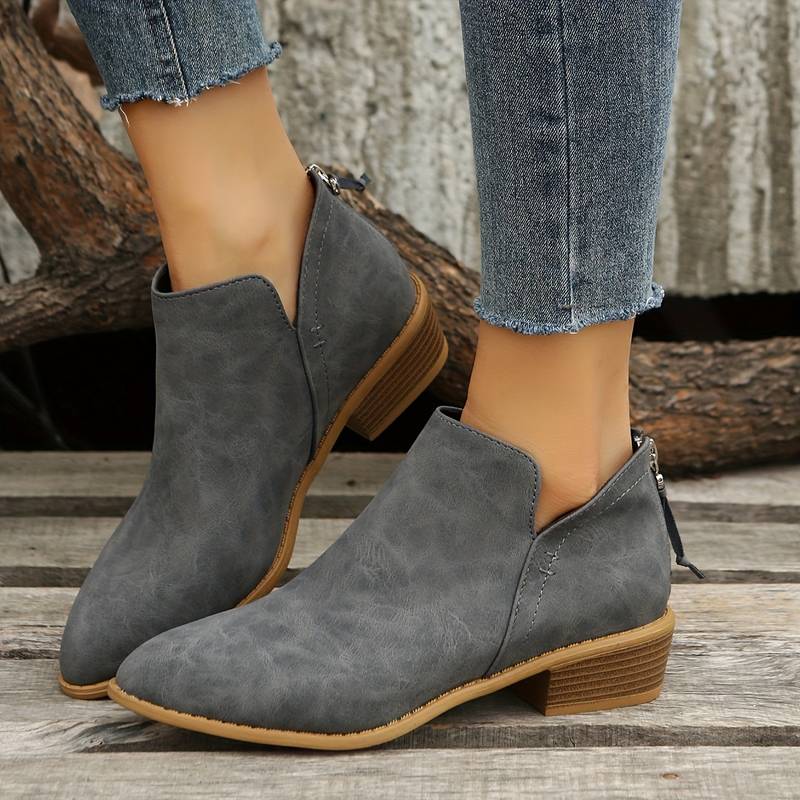 Elegant Women's Pointed Toe Boots with Perforated Design for Winter Wear, Comfortable and Versatile Footwear-3