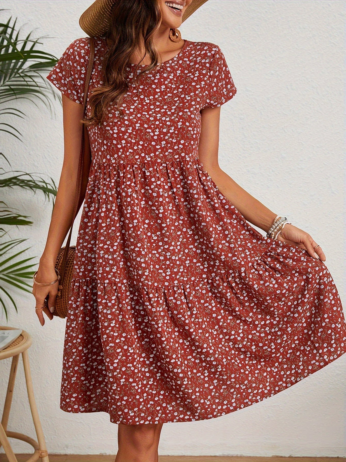 Vintage Floral Wedding Guest Dress with Circular Neckline and Short Sleeves in Turquoise, Blue, and Burgundy-3