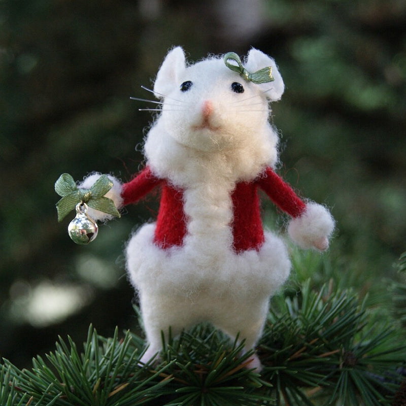 Felt Handcrafted Pumpkin Mouse Ornament - Unique Seasonal Decor for Halloween & Christmas Celebrations