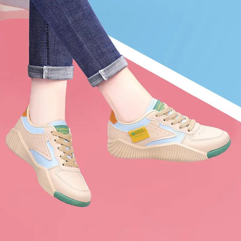 Plush durable women's sneakers - low-cut, genuine leather upper, for running daily workouts