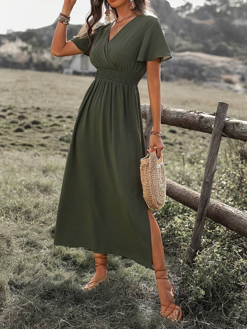 Elegant Women's Long Dress with Wide Sleeves and Stylish Neckline, Perfect for Formal Occasions and Casual Wear-2