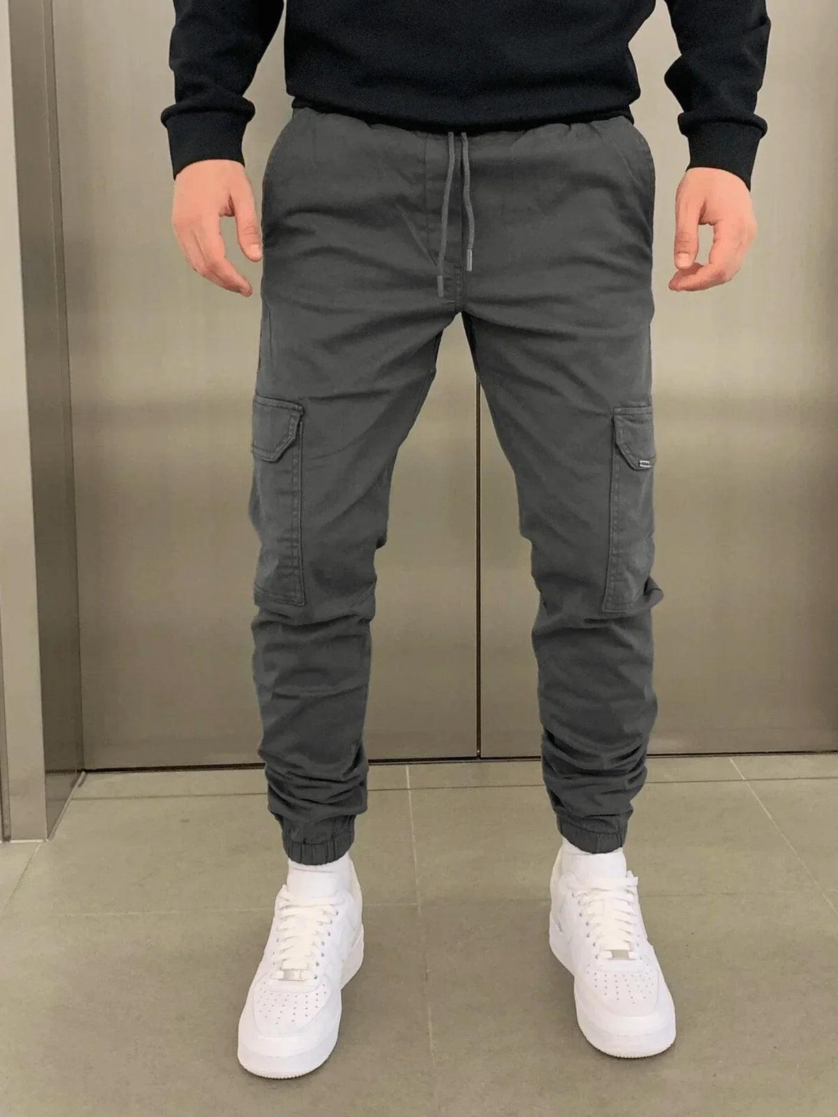 Variant image for Comfortable Loose Fit Black Cargo Pants for Women with Practical Pockets and Elastic Waistband-16