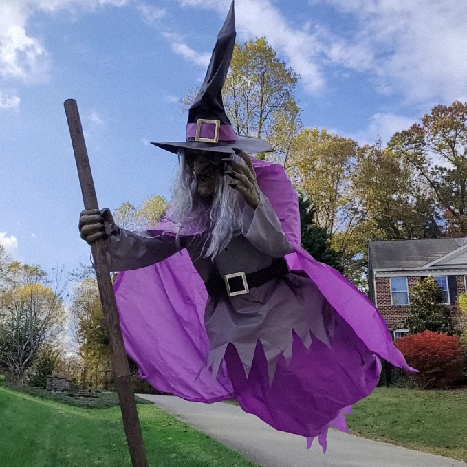 Scary Outdoor Prop with Floating Effect, Simple Setup – 6-Foot Flying Witch Halloween Yard Decoration