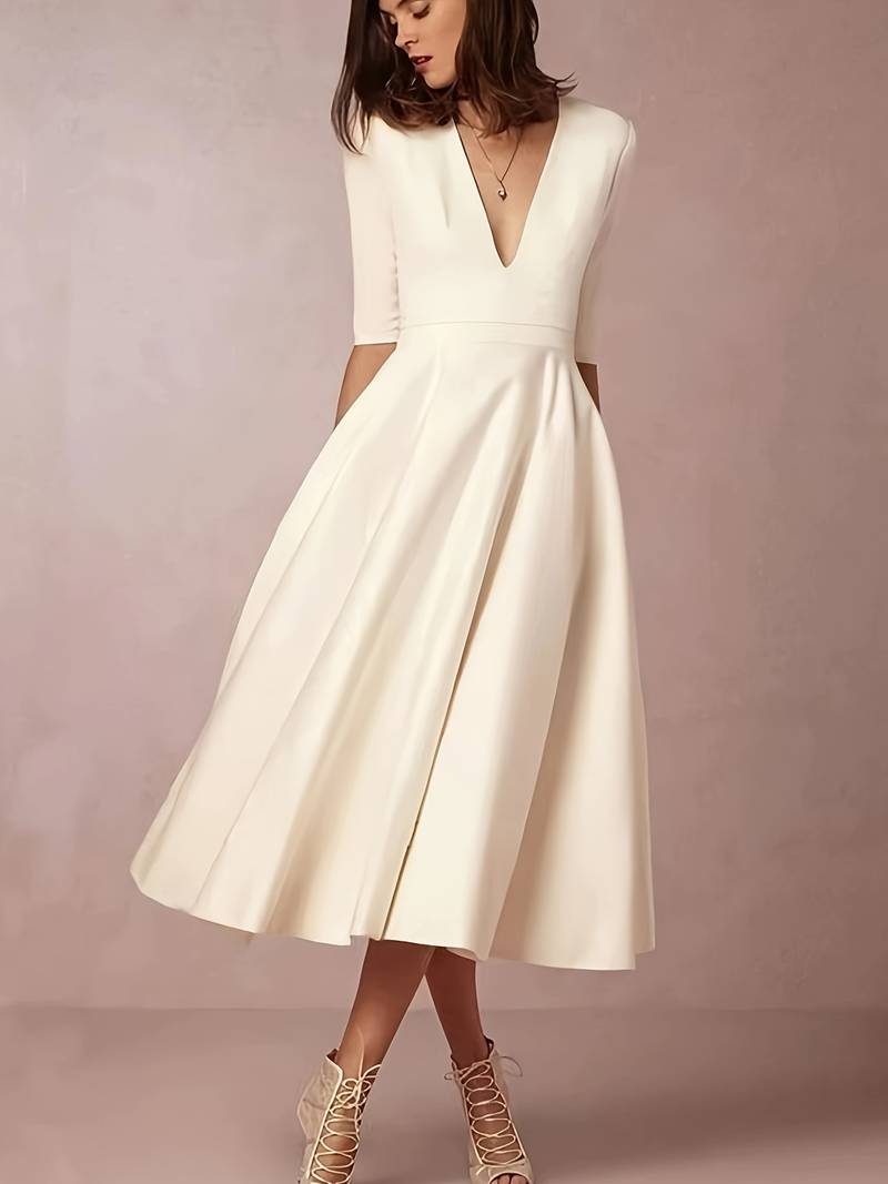 Plus Size Women's Summer Dress in Soft Cotton Blend, Elegant and Comfortable for Any Occasion-2