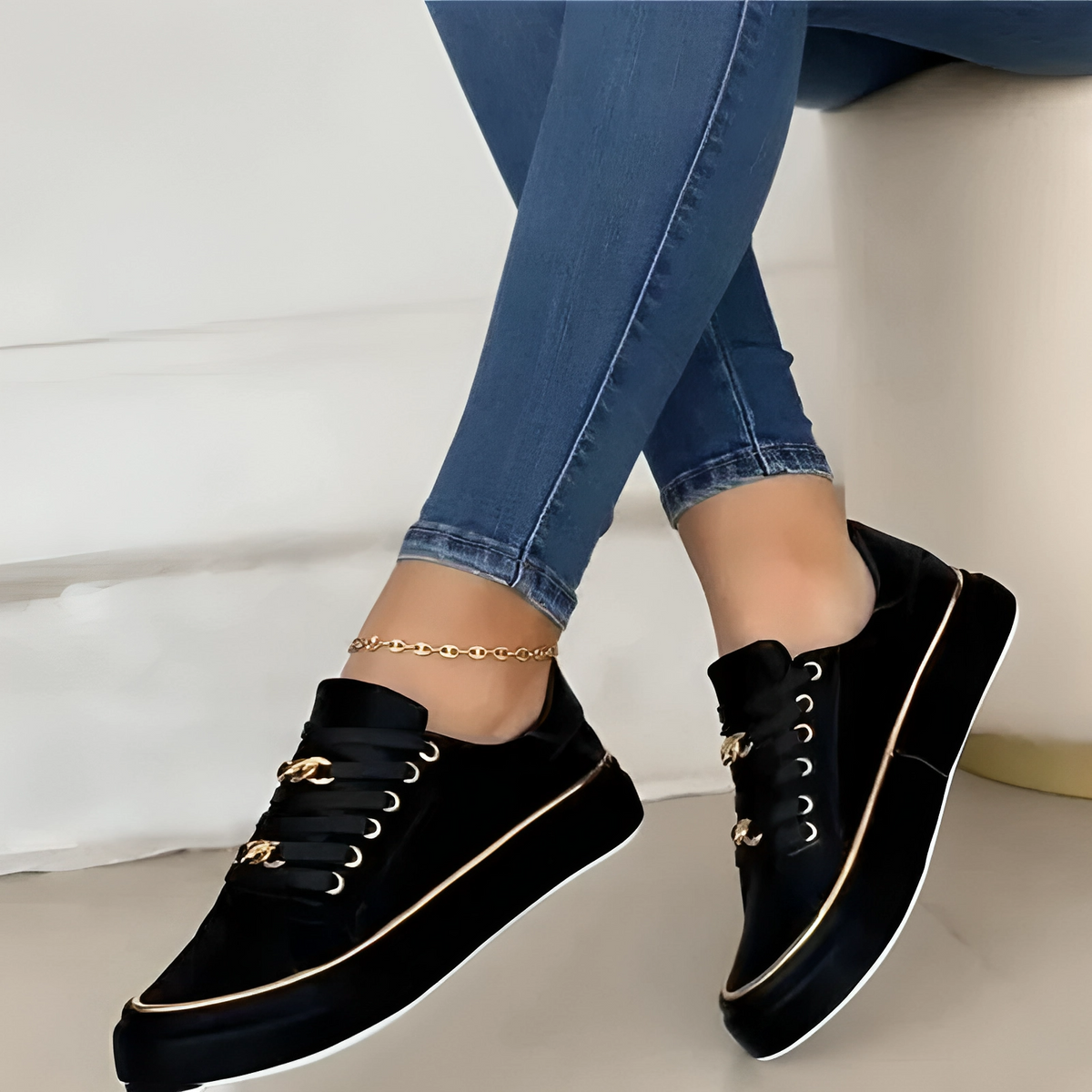 Trendy Black Low-Top Sneakers with Gold Accents for All-Day Comfort and Durable PU Leather Construction-4
