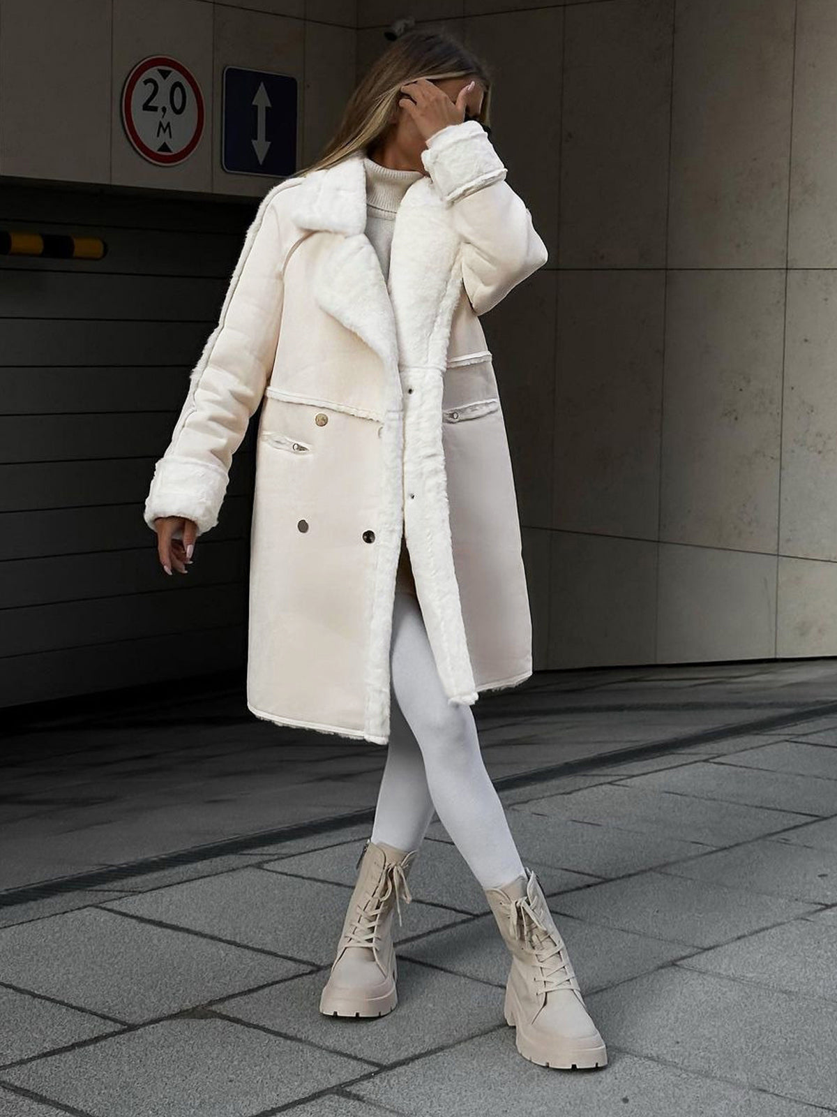Women's Insulating Faux Fur Coat - Long Oversized, For Cold