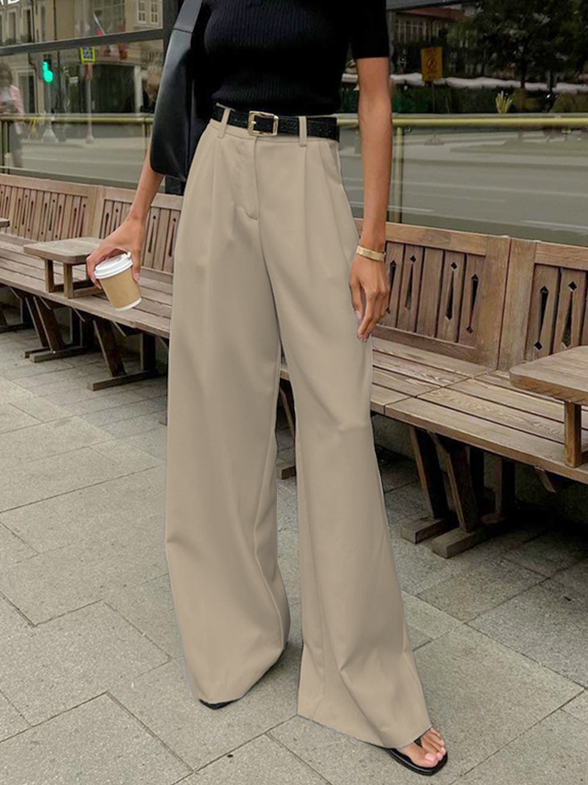 Bequeme Damenstoffhose – weit geschnitten, pflegeleicht, für Freizeit und Büro 9