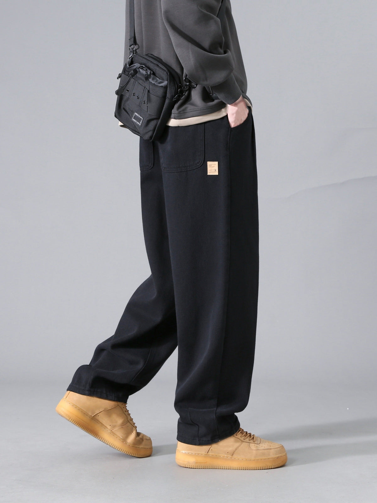 Bequeme Herren Loose-Fit Hose – lässiger Schnitt, atmungsaktives Material, für Freizeit 4
