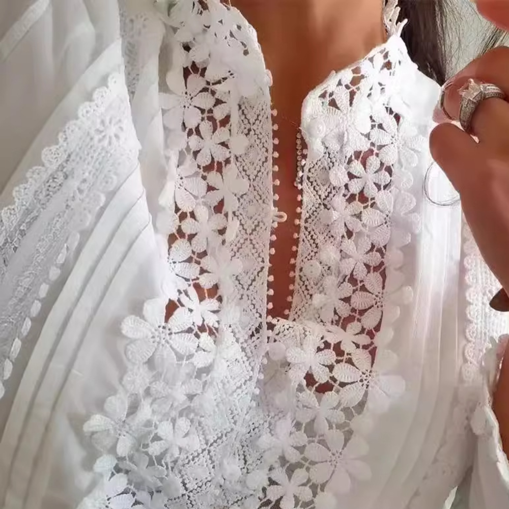 Elegant Women's Blouse with Floral Patterns and Lace Details - Stylish Summer Tops for Women-4