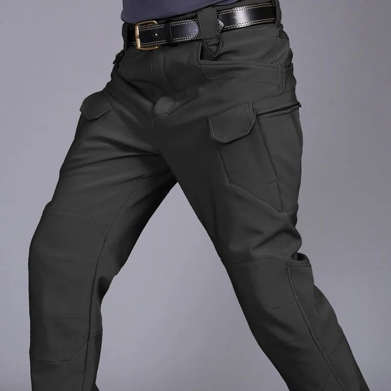 Durable men's waterproof hiking pants – ergonomic design, breathable fabric, for outdoor adventures 8