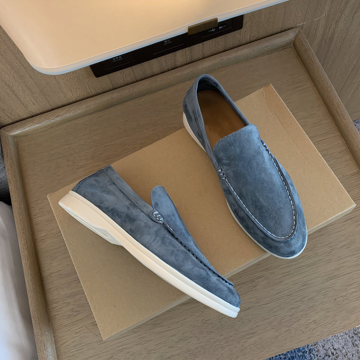 Variant image for Vintage Leather Men's Moccasins - Elegant Slip-On Shoes for Casual and Formal Wear-29