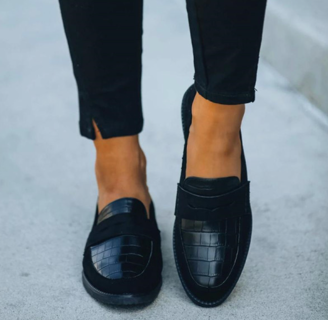 Women's Stylish Loafers with Padded Insoles, Slip-On Design, Comfortable Fit for Spring and Summer-3