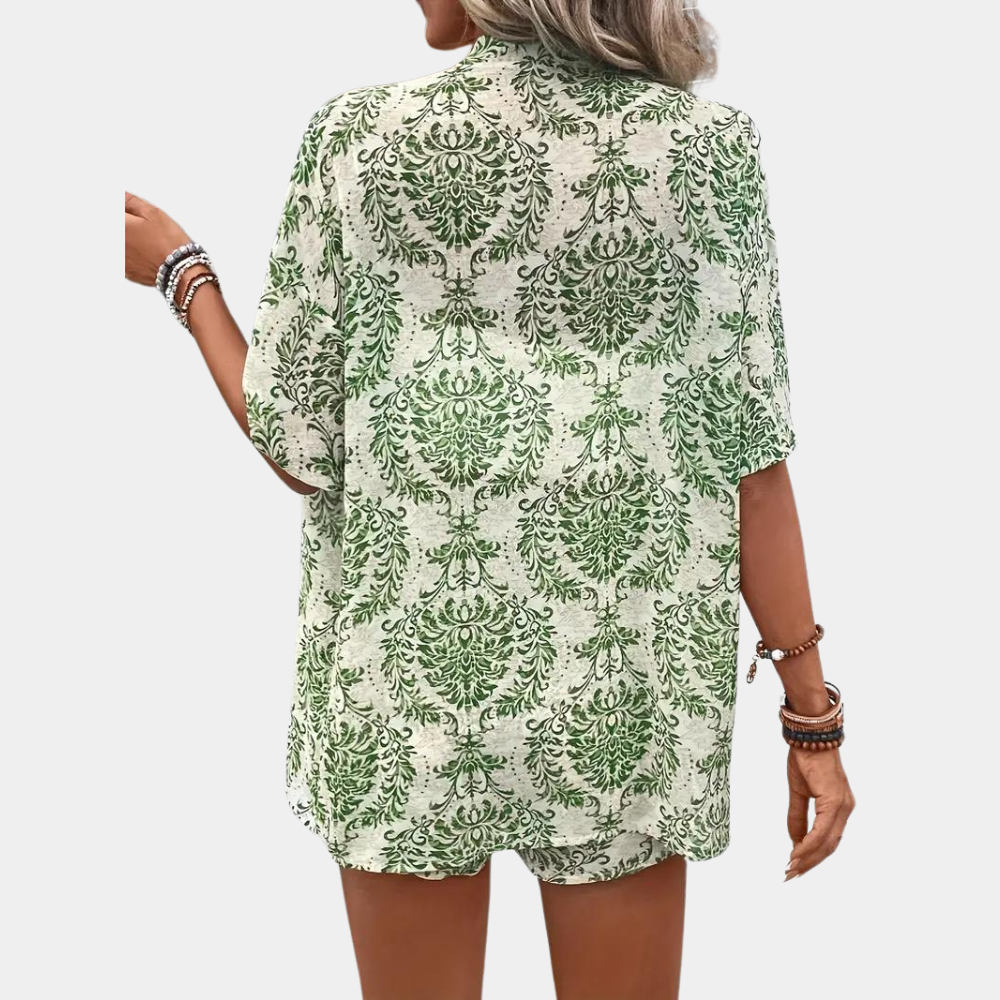 Luftiger Damen Zweiteiler – Bluse und kurze Hose, atmungsaktiv, für den Sommer 2