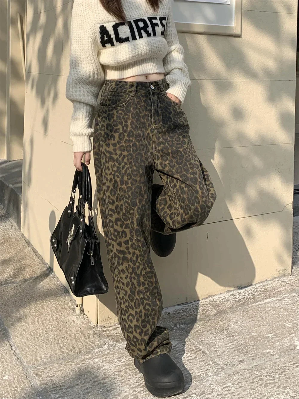 High-Waisted Leopard Print Wide Leg Jeans for Women, Trendy Fit in S-XXL Sizes-3