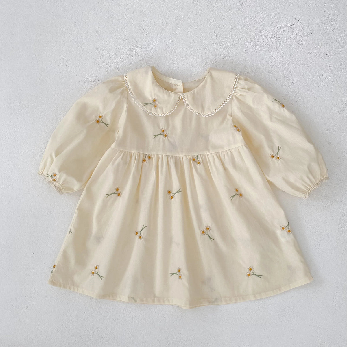 Plush, classic girls' dress - embroidered floral, Peter Pan collar, puff sleeves, cotton, for spring outings