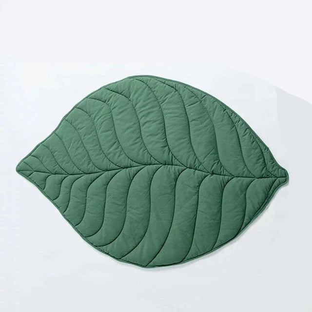 Fashion Creativity Leaf Heart Shaped Blanket Carpet for Child Pet Cat Dog Mat Household Decor
