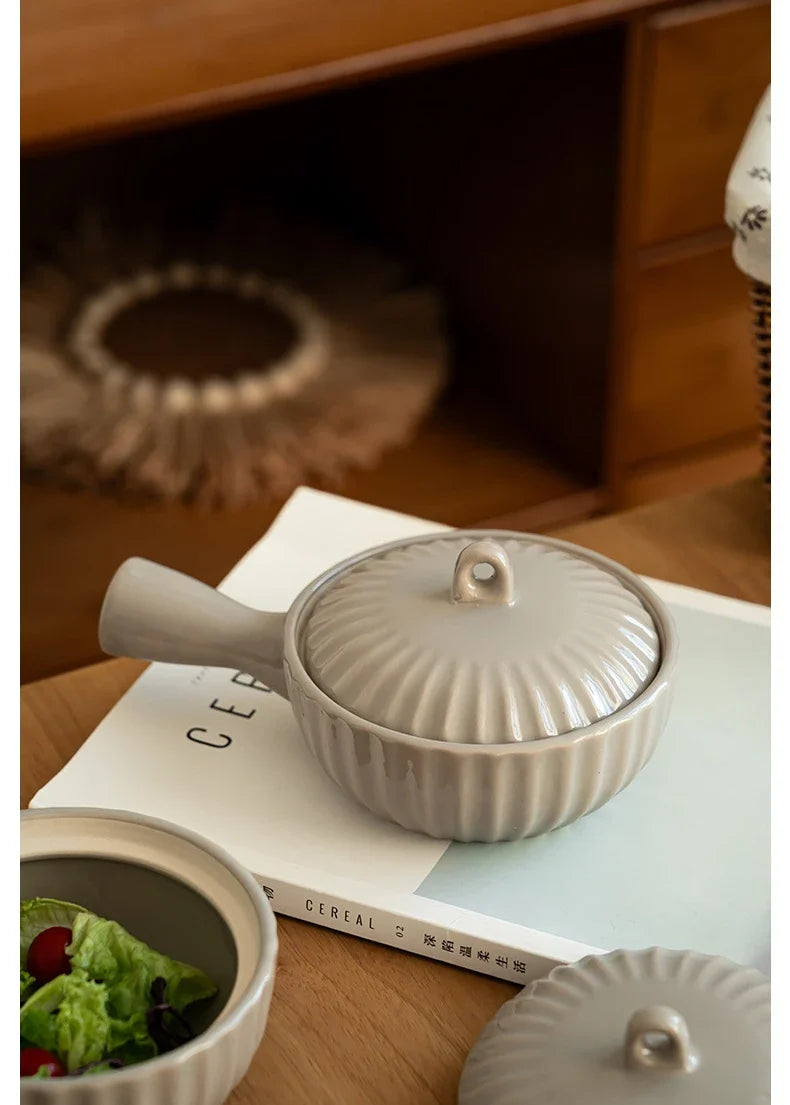 Single Ceramic Handle Bowl With Lid Japanese Style