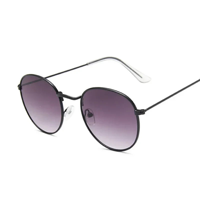 Vintage Compact Round Sunglasses for Women - Timeless Retro Mirror Fashion Shades Lunette De Soleil
