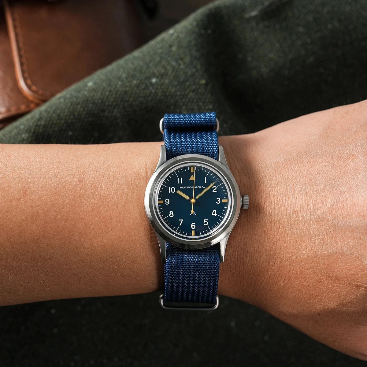 Field 36mm Watch Sapphire Crystal VH31 Sweep Quartz
