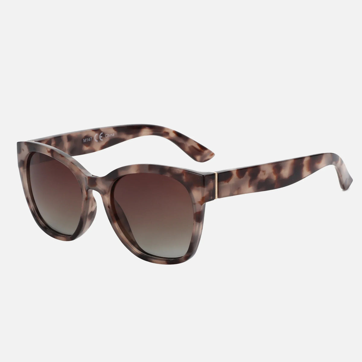 Cat Eye Oversized Sunglasses - Thick Butterfly Frame, UV400 Protection, Trendy Shade