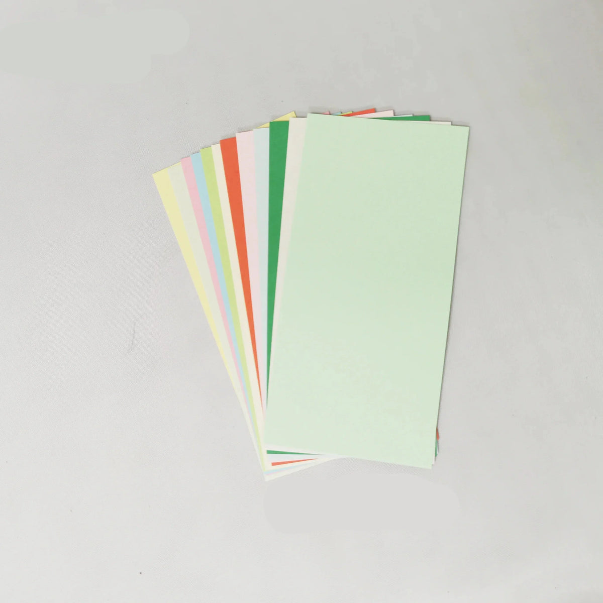 Travel-Friendly Hand-Operated Die Cutting And Embossing Machine For Cards