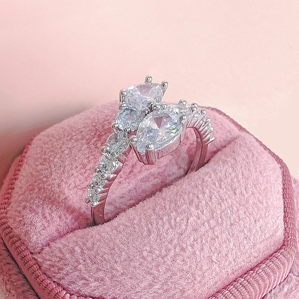 Flexible Cubic Zirconia Cocktail Ring Valentine Gift 2026 Sparkling Prong Setting