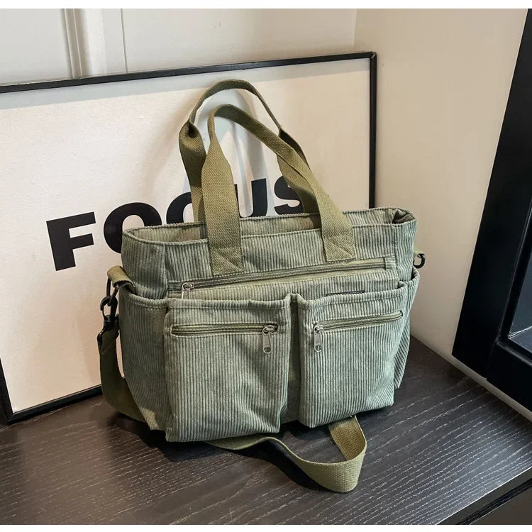 multi-pocket, casual commuter tote, oversized – Relaxed women's corduroy messenger bag