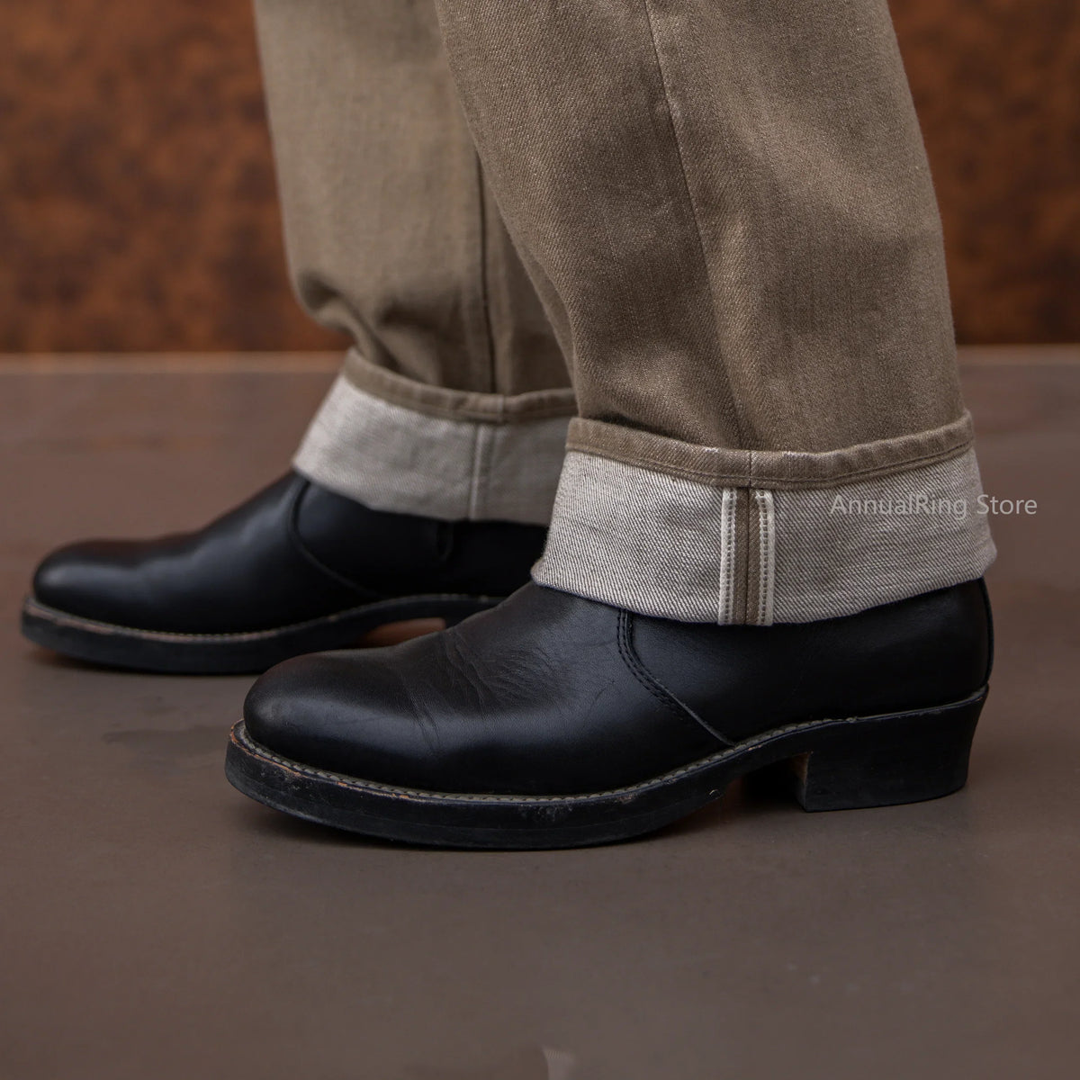 Sturdy Relaxed Men's Straight Jeans - Loose Selvedge Casual