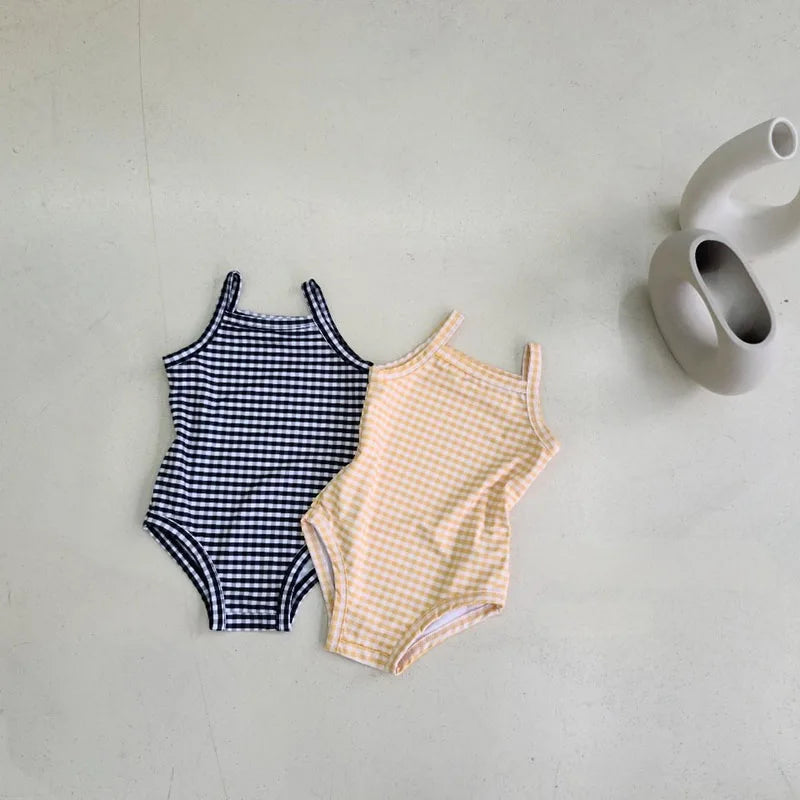 Light baby girls' one-piece swimsuit - polka-dot suspender style with hat, nylon, cozy for summer beach wear