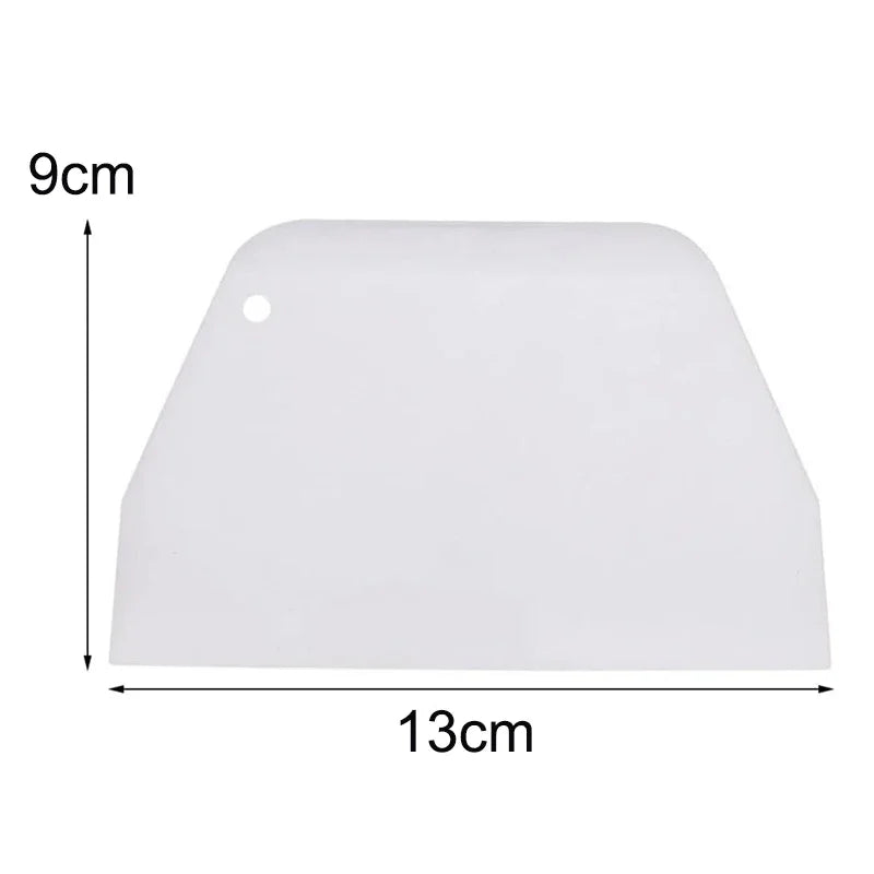 Multipurpose Dough Cutter Bowl Scraper - 13cm Kitchen Device for Baking, Fondant, Cream, DIY Pastry and Cake
