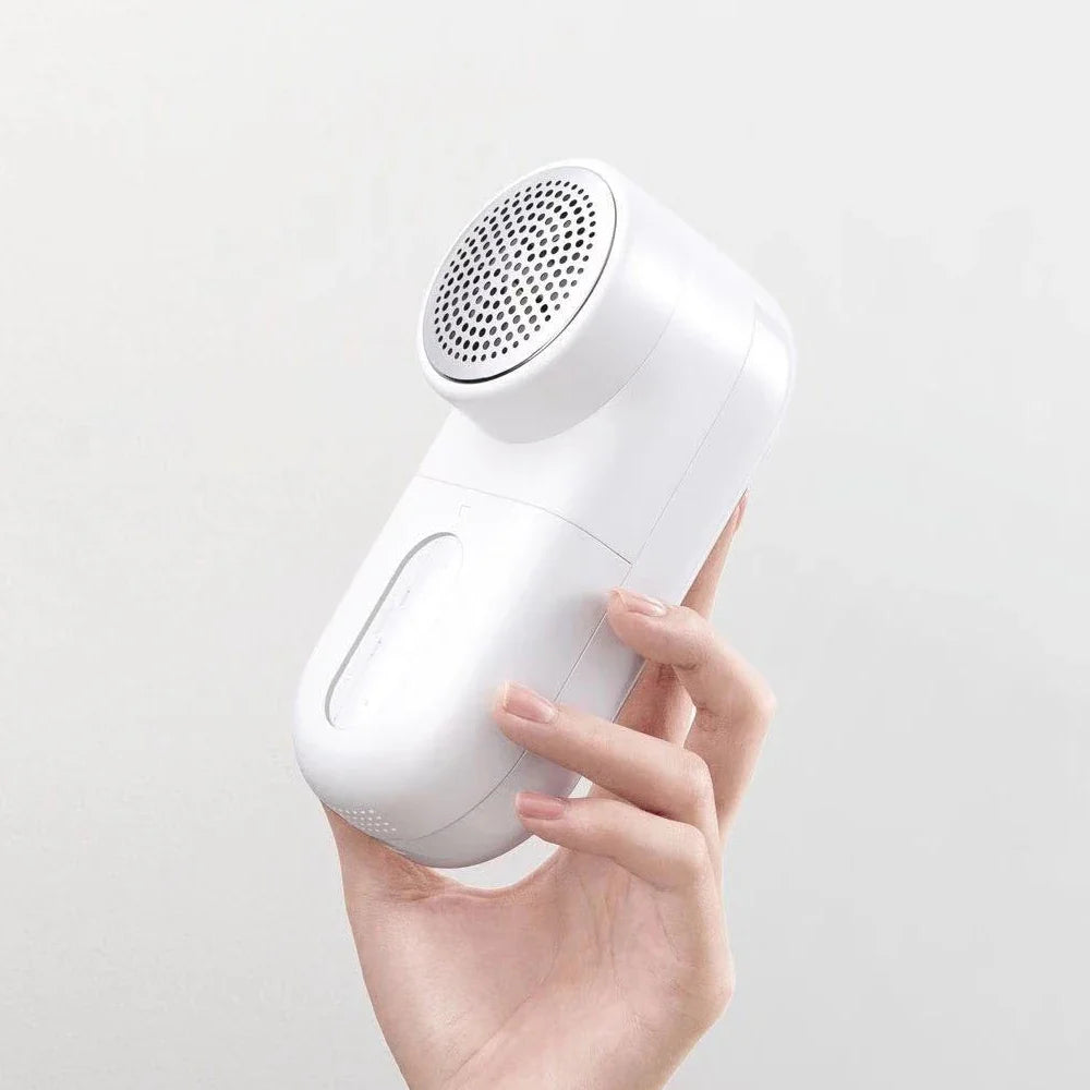Lint Remover Battery-Powered Travel-Friendly Fabric Shaver Eco Clothes