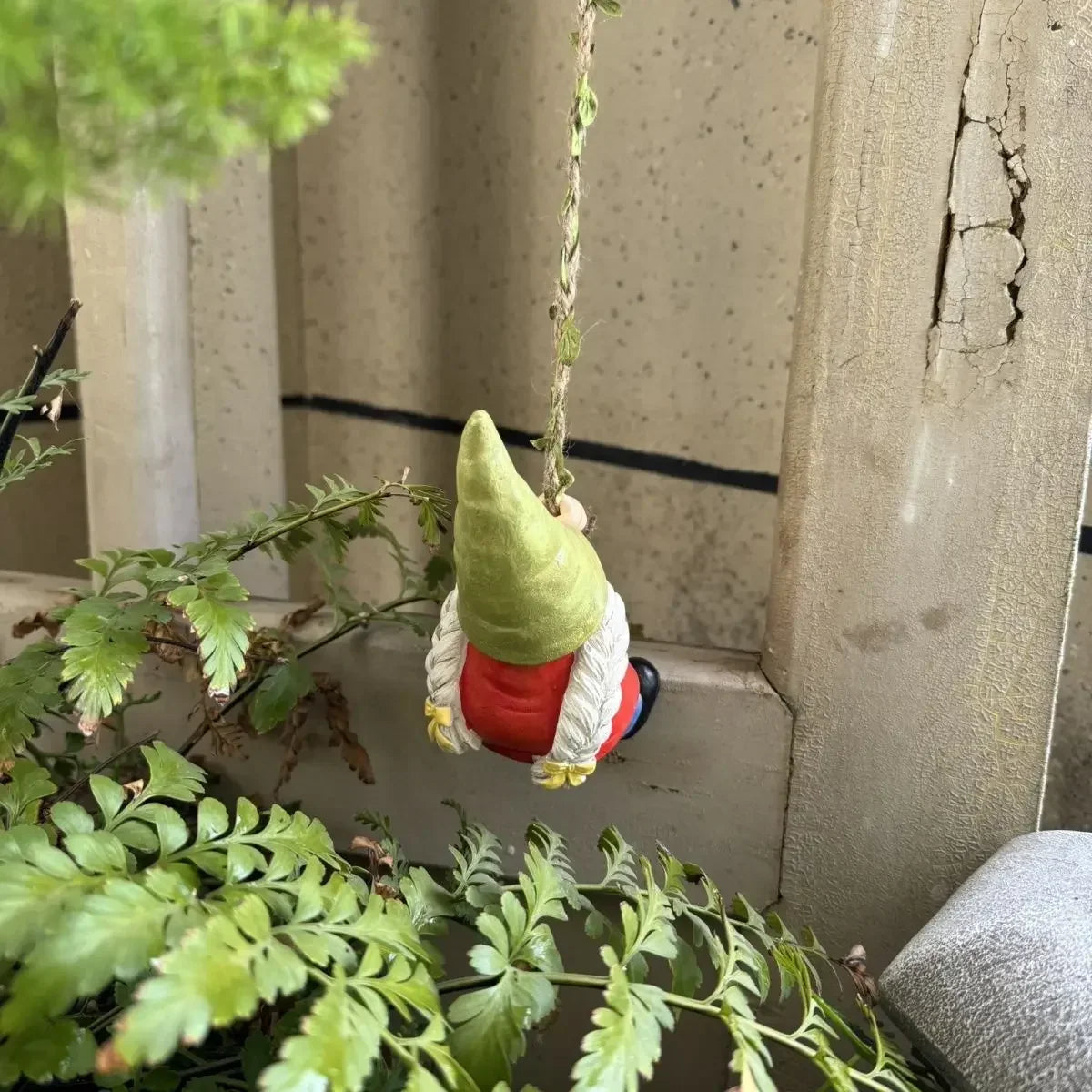 Resin2026 Edition Gnome Pendant Hanging Decor For Pots And Gardens Cute Outdoor Garden Ornament Gift Idea Fall