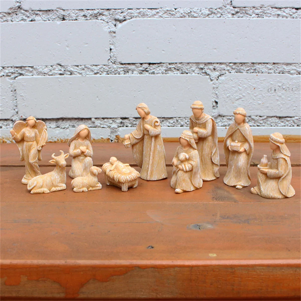 Nativity Kit 10-Piece Resin Nativity Scene For Christmas Decor, Timeless Religious Ornaments Gift Idea