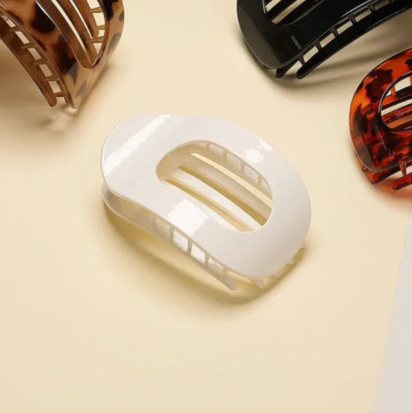 Claw Hair Clip Oval Design Leopard Print Acrylic Barrettes Spring 2026 Trend Gift