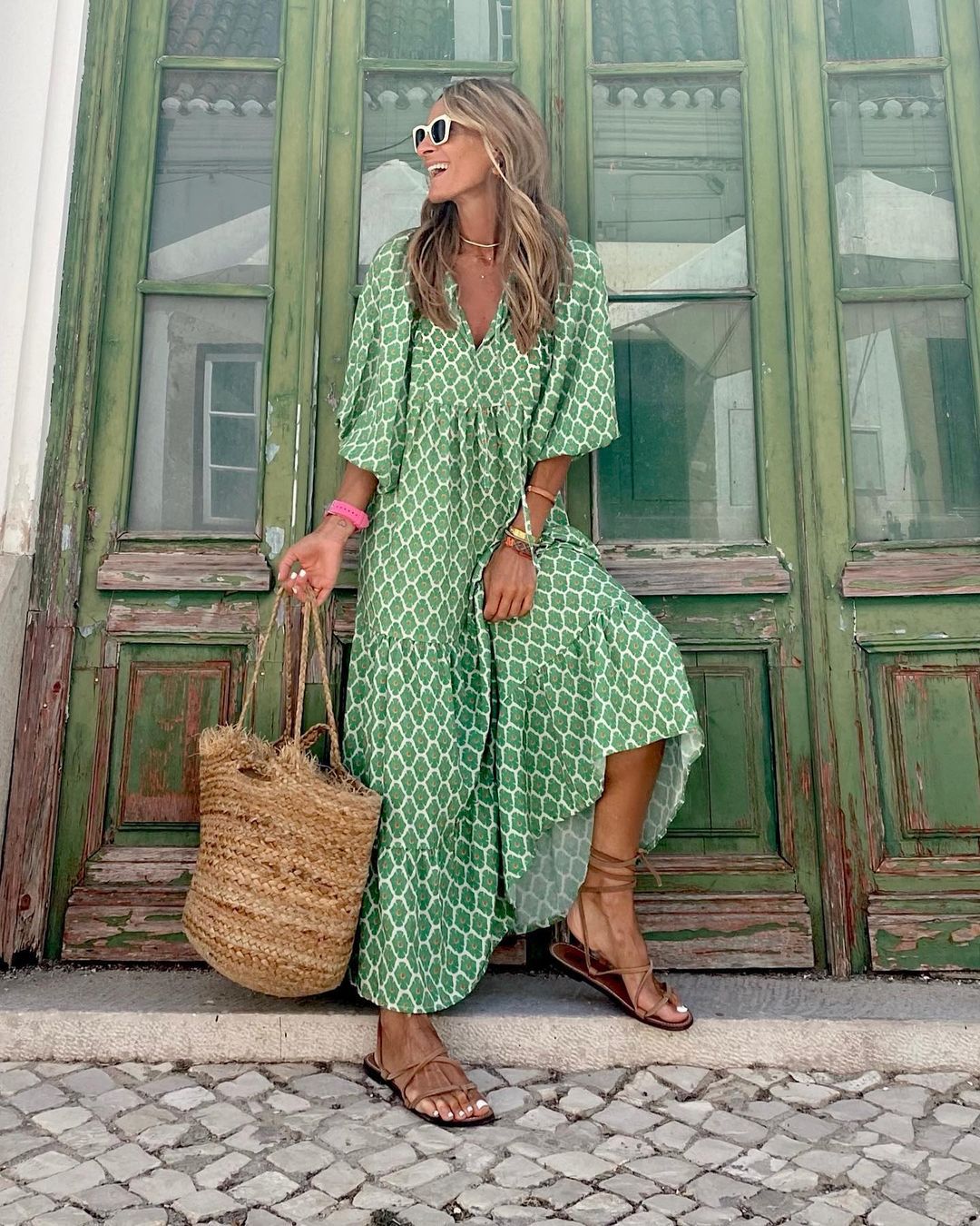 Variant image for Elegant Long Sleeve Maxi Dress for Women, Flattering Floral Design, Perfect for Formal Events and Special Celebrations-6