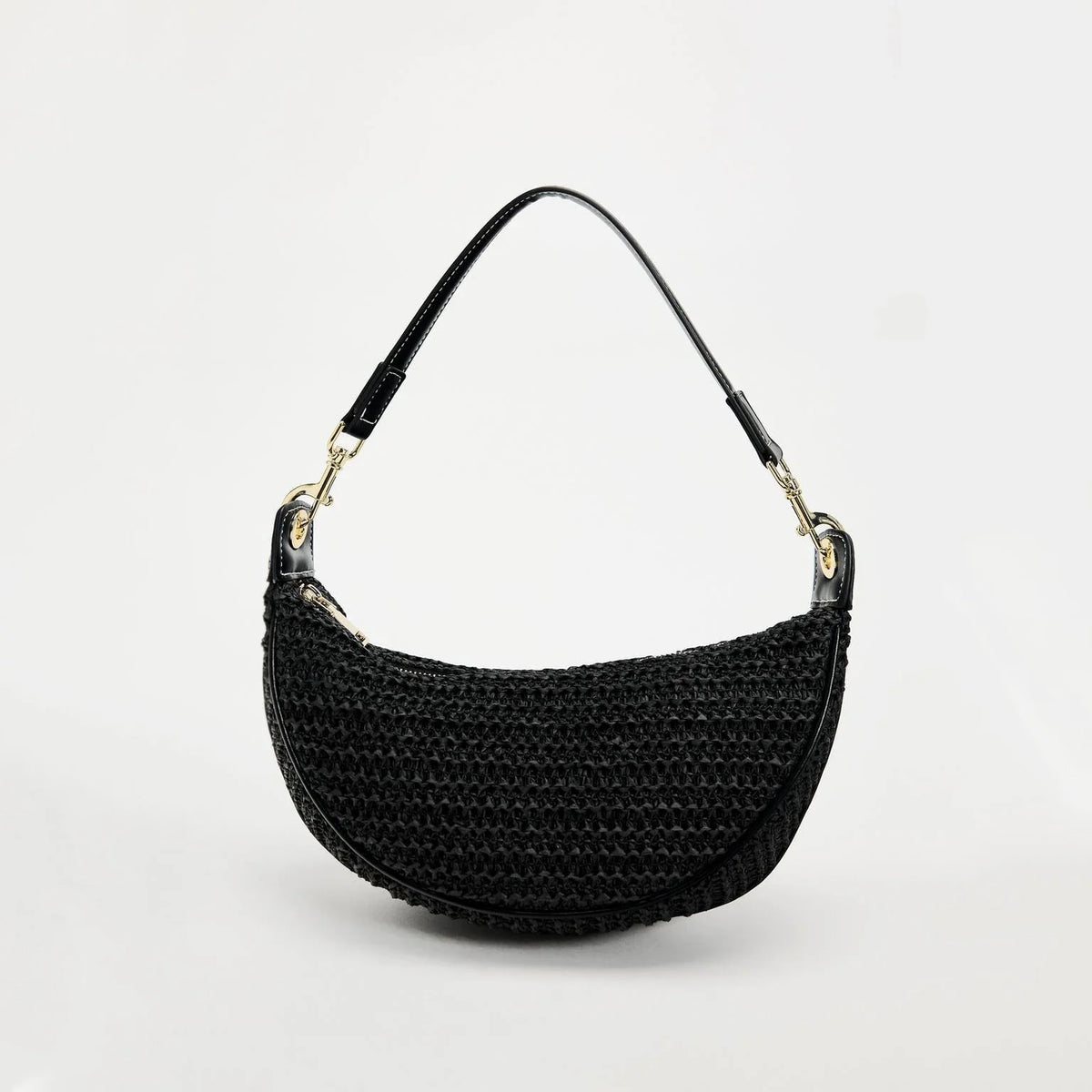 hobo style, crossbody, for beach & summer – Light women's woven straw shoulder bag