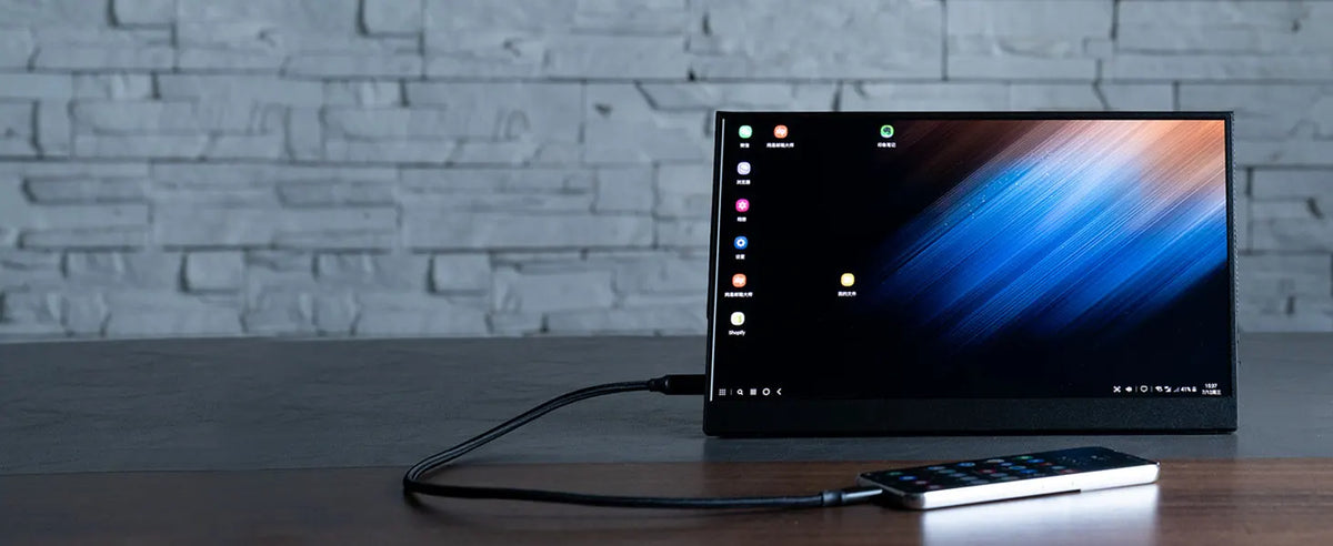 OLED 13.3 Inch Travel-Friendly Monitor 1ms HDR 100 Percent DCI P3