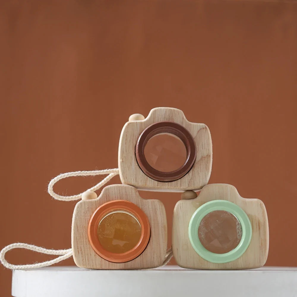 Wooden Montessori Camera Toy for Kids, BPA Free, Light, Sensory Play Gift for Toddlers and Young Children