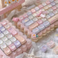 Keycaps PBT Cat Keycap Kit Alice Layout 2.25U 2.75U Pastel Mechanical Keyboard TikTok Viral Fall 2025 Cute Desk Gift