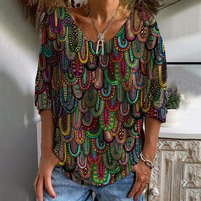 Variant image for Casual Women's V-Neck T-Shirt with Abstract Print, Cotton-Polyester Blend, Perfect for Spring and Summer - Available in Various Sizes-1