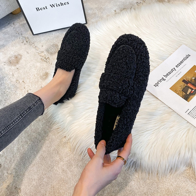 Plush Slip-On Shoes with Non-Slip Sole for Comfort and Style, Warm Indoor Footwear, Lightweight Casual Shoes-3