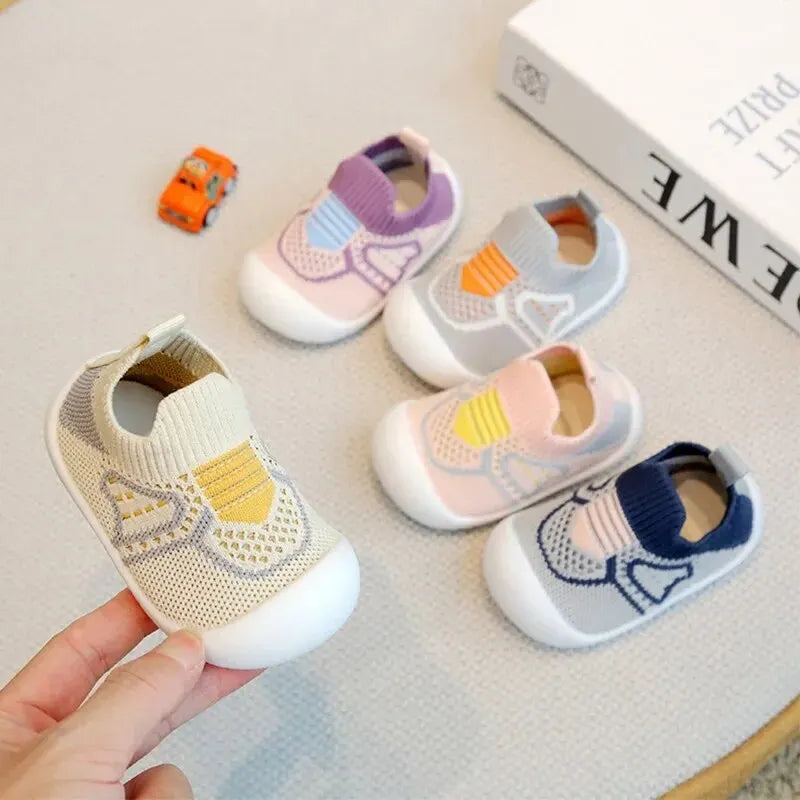 Baby Walking Shoes Plush Bottom Non-slip for 1-3 Years, Spring and Autumn Children's Shoes
