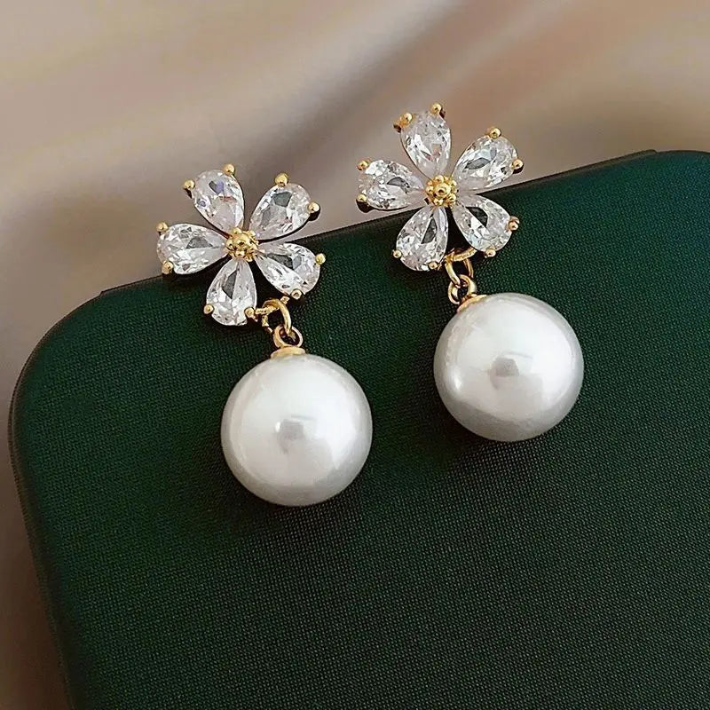 Korean Style Party Jewelry, Fall 2026 Gift Idea – Crystal Flower Earrings Pearl Drop Gold Tone