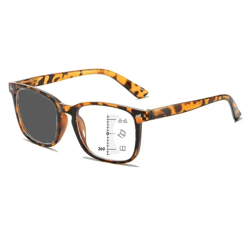 Reading Photochromic Sunglasses Multifocal Glasses Fall 2026 Color Changing Progressive Presbyopia Lenses Outdoors