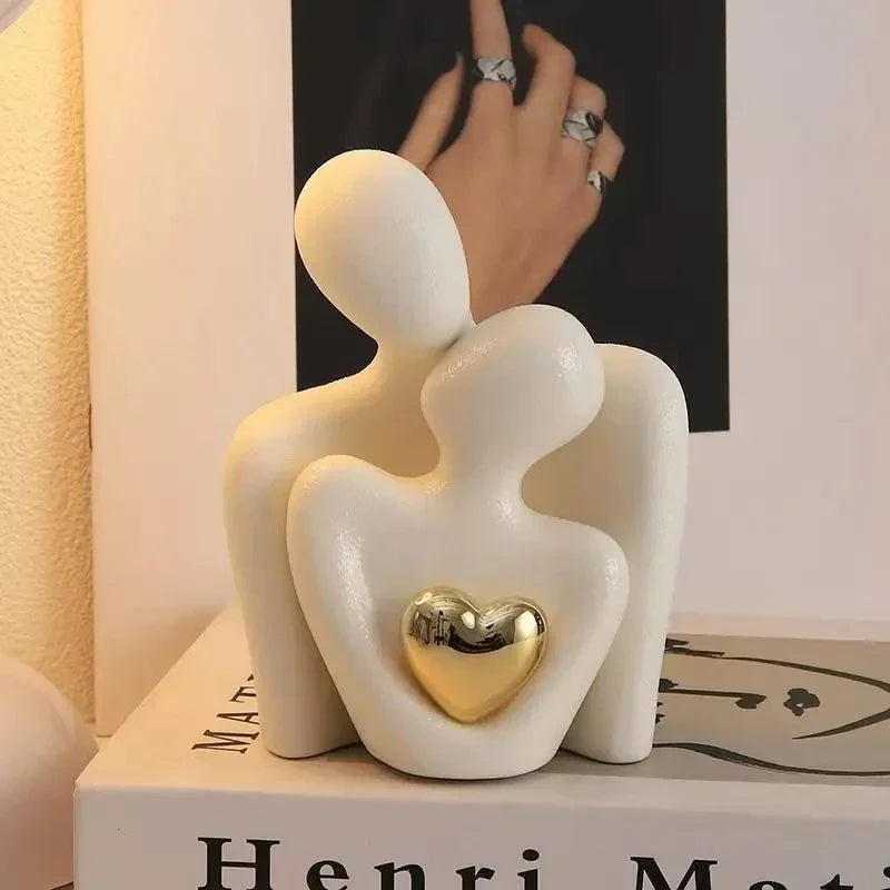 Embrace Love Statue White Plastic Romantic Figurine, Valentines Day Gift 2026 Cozy Bedroom Decor
